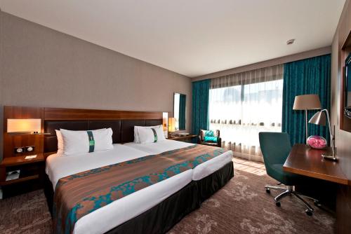 Habitación Premium del hotel Holiday Inn Nice, An Ihg. Foto 3