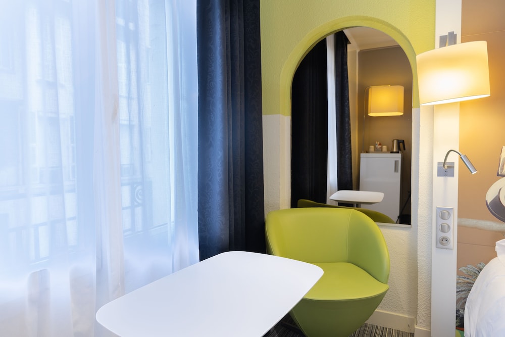 Habitación clásica con 2 camas individuales, 2 camas individuales del hotel Mercure Nice Centre Grimaldi. Foto 1