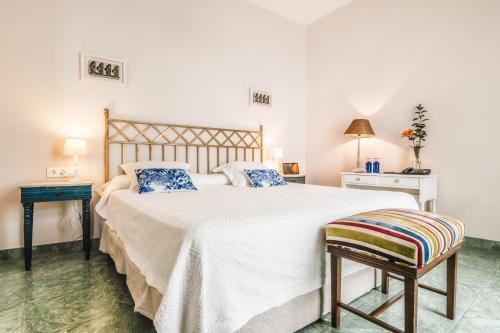 Habitación Doble Superior - 1 o 2 camas del hotel Casa De Colón. Foto 7