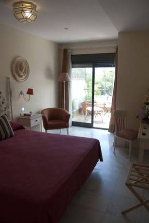 Habitación doble Balcón o Terraza Superior del hotel Basic Doña Manuela. Foto 2