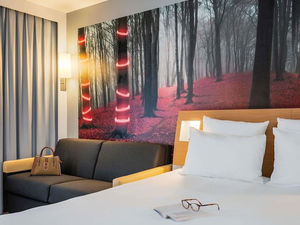 Habitación ejecutiva, 1 cama doble con sofá cama del hotel Novotel Paris Est. Foto 4