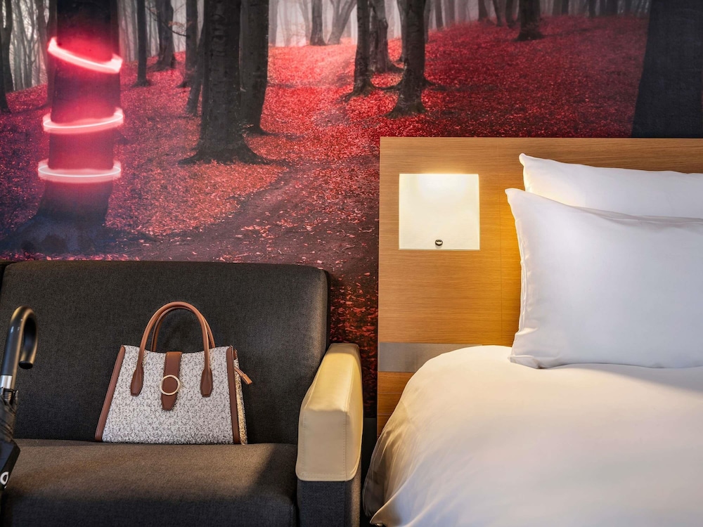 Habitación ejecutiva, 1 cama doble con sofá cama del hotel Novotel Paris Est. Foto 6
