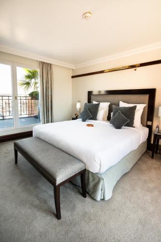 Suite Ático del hotel Pont Royal. Foto 3