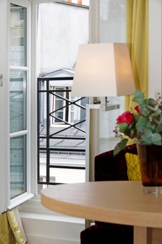 Habitación Doble Deluxe - 1 o 2 camas del hotel Opéra Richepanse. Foto 2