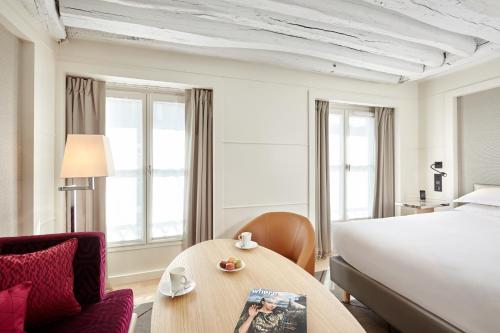 Habitación Superior - 1 cama grande del hotel Opéra Richepanse