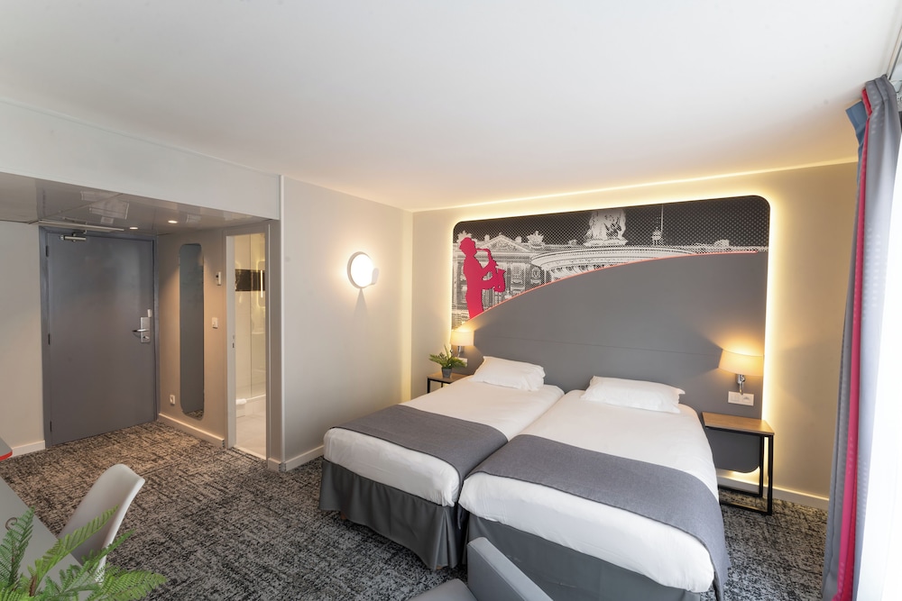 Habitación estándar con 2 camas individuales del hotel Inn Design Paris Place D'italie. Foto 6