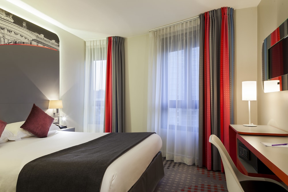 Habitación estándar doble del hotel Inn Design Paris Place D'italie. Foto 1