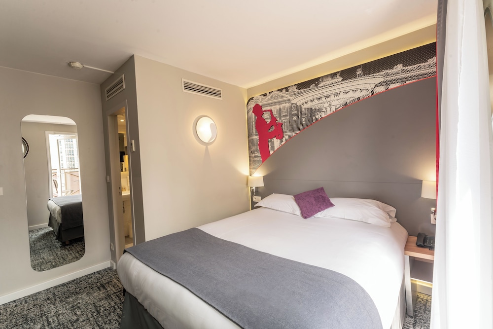Habitación familiar del hotel Inn Design Paris Place D'italie. Foto 6