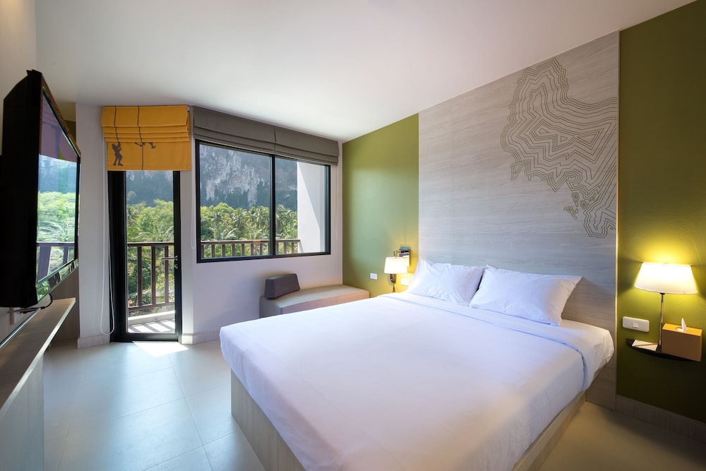 Habitación estándar con una cama doble del hotel Ibis Styles Krabi Ao Nang. Foto 1