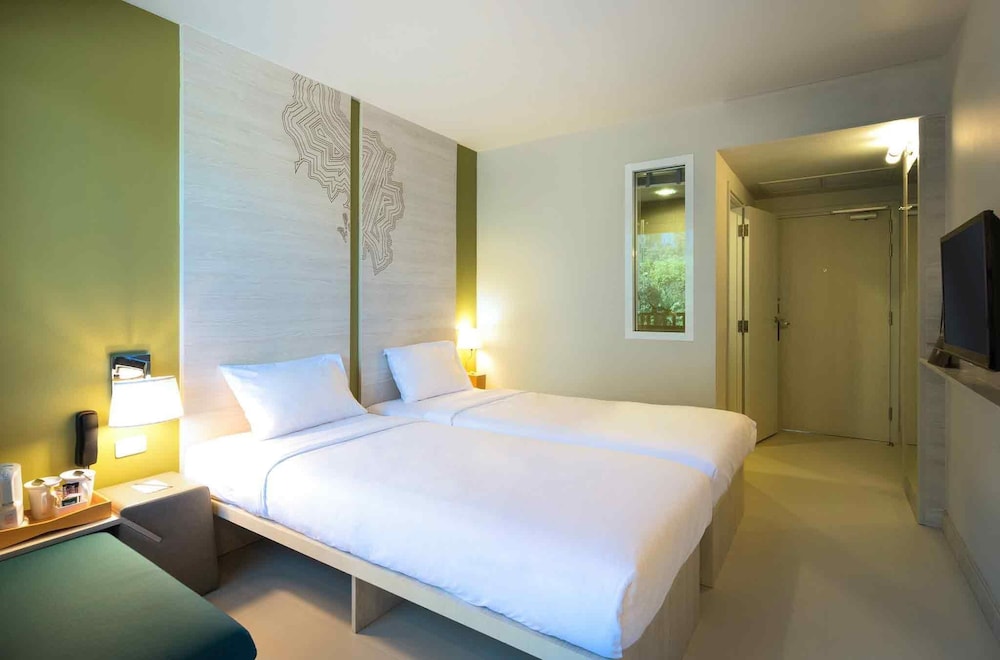Habitación estándar con 2 camas individuales del hotel Ibis Styles Krabi Ao Nang