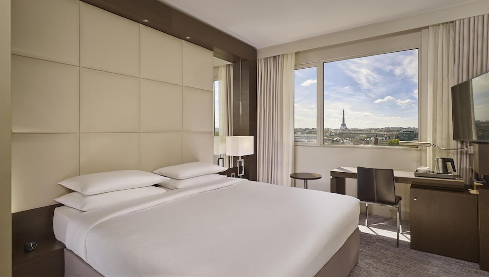 Habitación, 1 cama de matrimonio grande (Eiffel Tower view) del hotel Hyatt Regency Paris Etoile