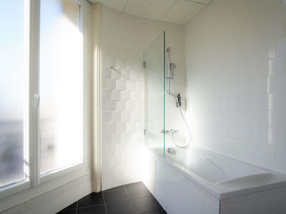 Habitación estándar, 2 camas individuales del hotel Ibis Styles Paris 15 Lecourbe. Foto 1