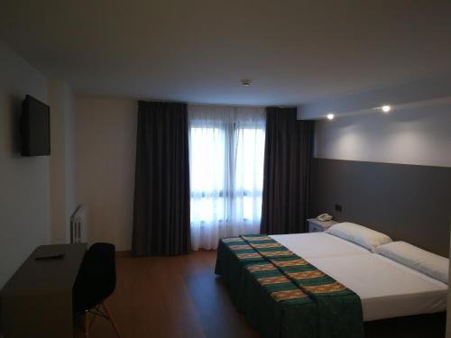 Habitación Doble del hotel Ría Mar. Foto 3