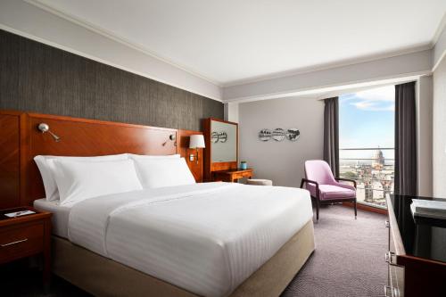 Suite Familiar del hotel Paris Marriott Rive Gauche and Conference Center. Foto 1