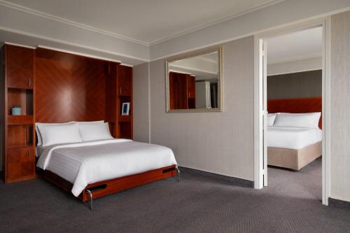 Suite Familiar del hotel Paris Marriott Rive Gauche and Conference Center. Foto 2