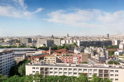 Suite Champagne de 1 dormitorio del hotel Paris Marriott Rive Gauche and Conference Center. Foto 4