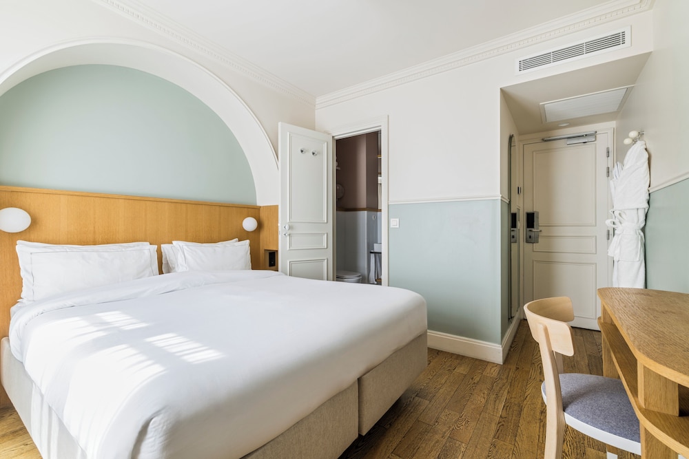 Habitación superior con balcón del hotel Oratio. Foto 6