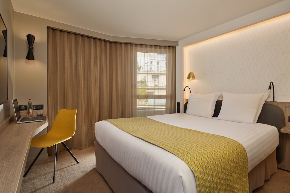 Habitación superior del hotel Auteuil Tour Eiffel. Foto 4