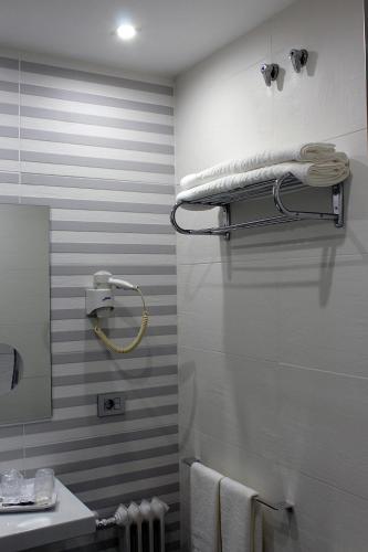 Habitación Triple del hotel Altiana. Foto 3