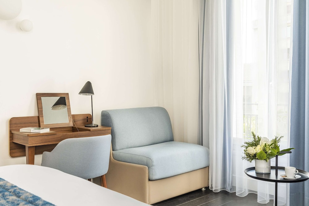 Habitación superior, 1 cama de matrimonio, no fumadores (with Single Sofabed) del hotel Best Western Plus La Demeure