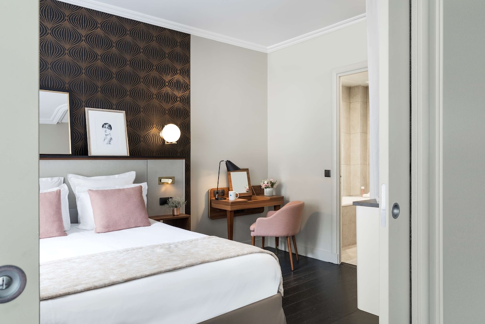 Suite junior, 1 cama de matrimonio grande, no fumadores (with Sofabed) del hotel Best Western Plus La Demeure