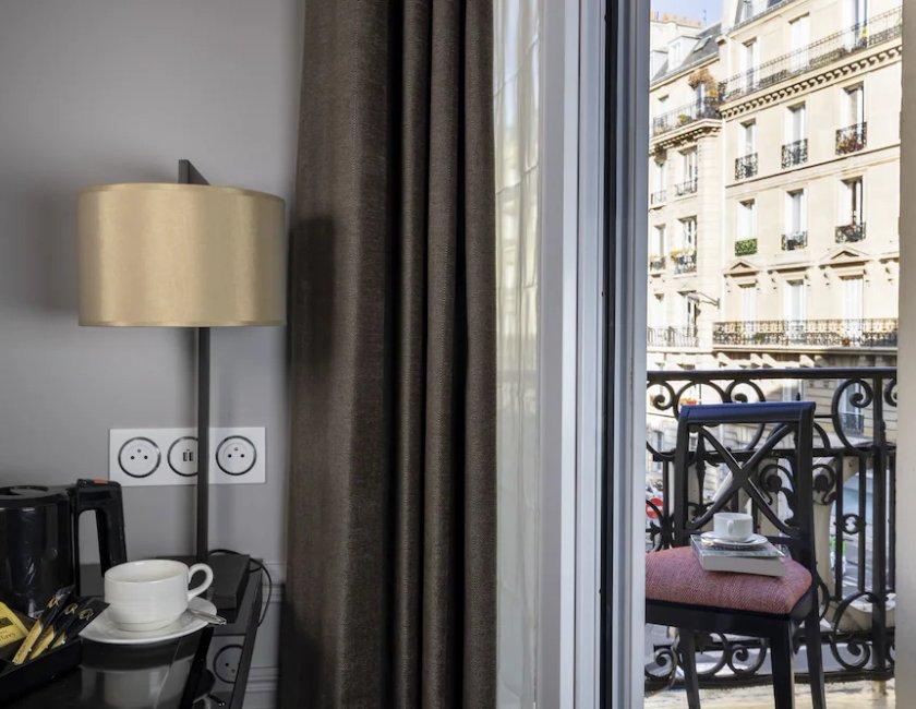Habitación estándar doble, balcón del hotel Pavillon Monceau