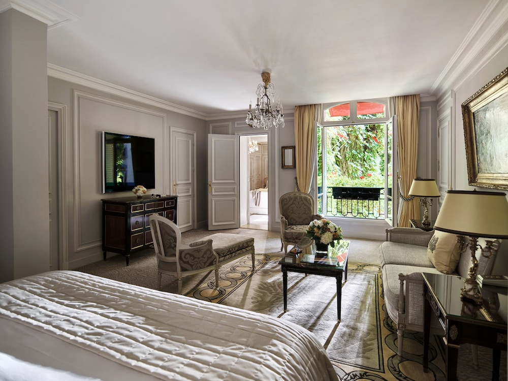 Suite presidencial del hotel Plaza Athénée - Dorchester Collection. Foto 1