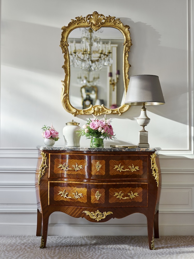 Suite Prestige del hotel Plaza Athénée - Dorchester Collection