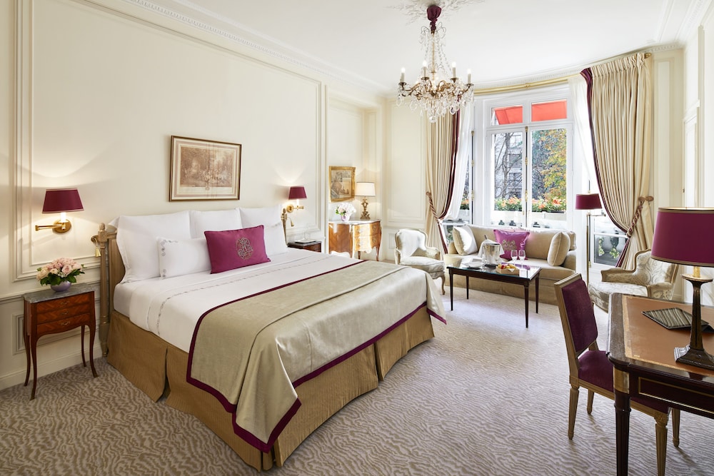 Junior Suite - Vue Montaigne del hotel Plaza Athénée - Dorchester Collection
