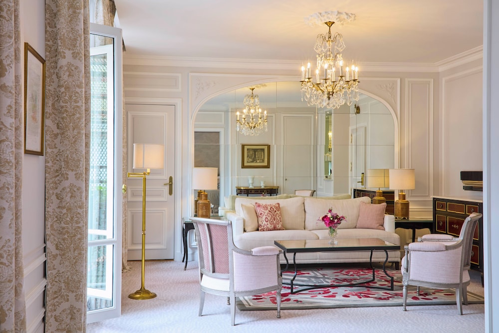 Junior Suite Deluxe del hotel Plaza Athénée - Dorchester Collection