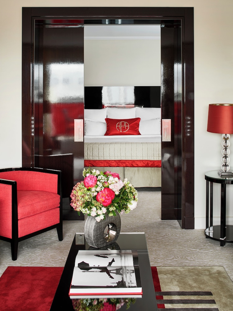 Apartamento del hotel Plaza Athénée - Dorchester Collection. Foto 2