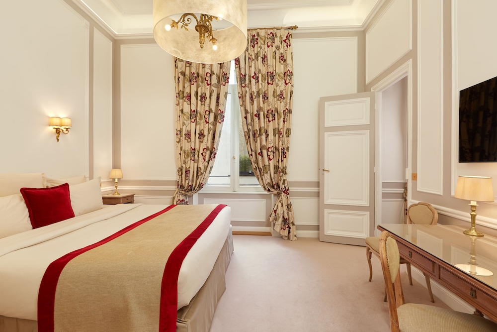 Suite (Prestige) del hotel Regina Louvre