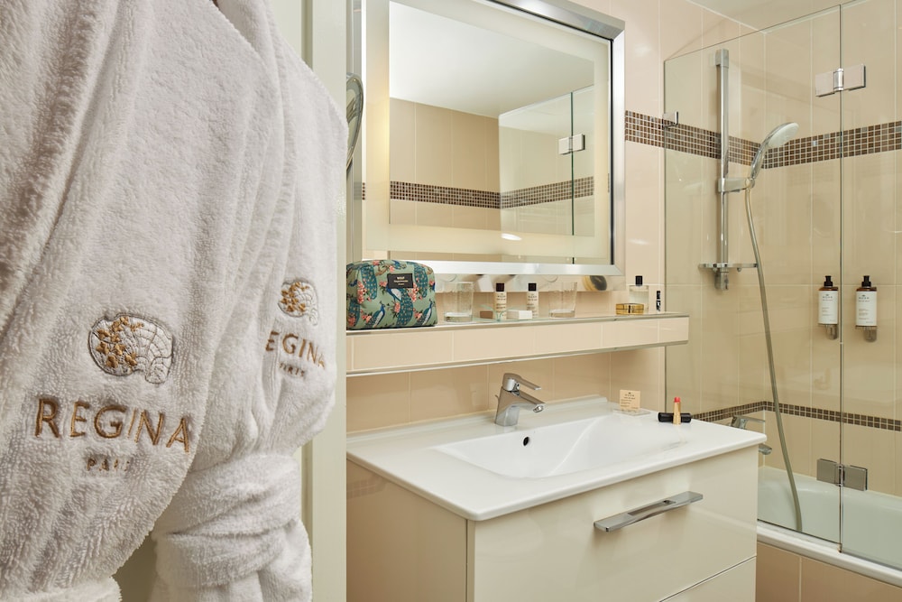 Habitación superior Louvre del hotel Regina Louvre. Foto 4