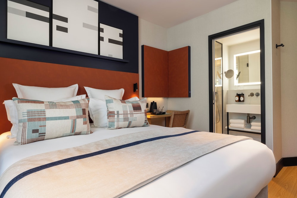 Habitación Clásica del hotel Raspail Montparnasse. Foto 4