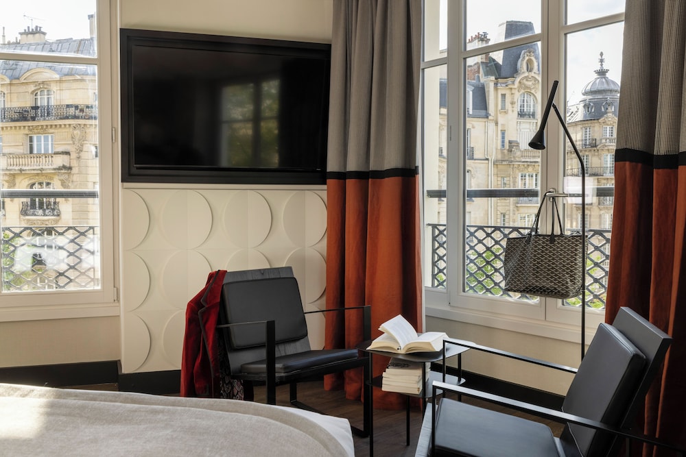 Suite Junior - Vistas a la Torre Eiffel del hotel Raspail Montparnasse. Foto 2