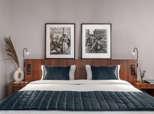 Habitación Grande Signature con 1 cama extragrande del hotel M Social Paris Opera. Foto 1