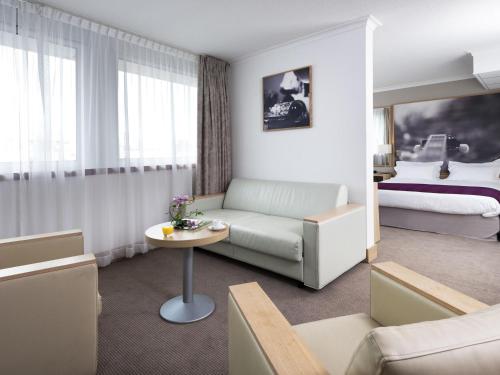 Habitación Privilege con 1 cama doble del hotel Mercure Paris 19 Philharmonie La Villette. Foto 8