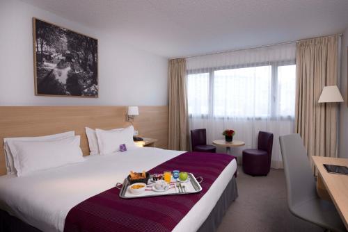 Habitación Doble Clásica del hotel Mercure Paris 19 Philharmonie La Villette. Foto 6