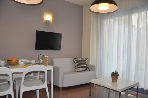 Estudio familiar del hotel Blas De Otero. Foto 1