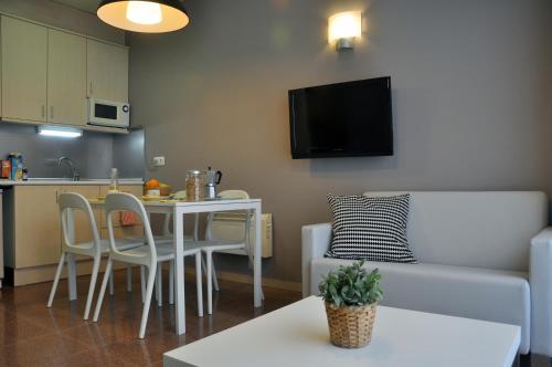 Estudio familiar del hotel Blas De Otero. Foto 5