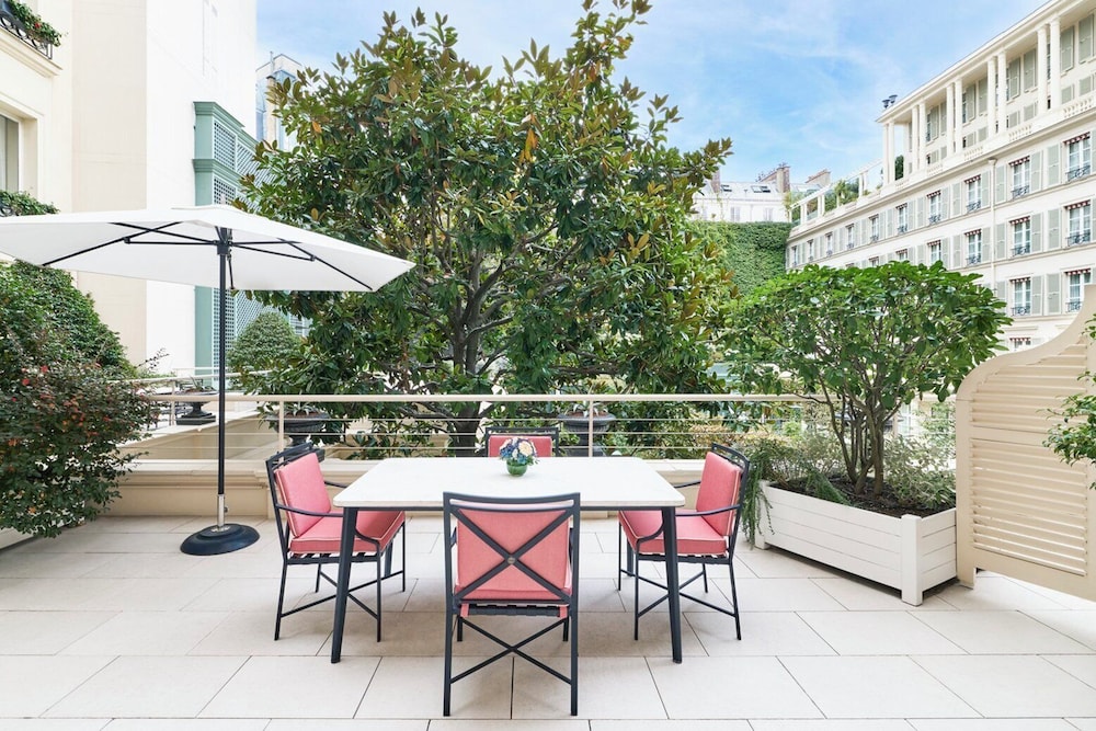 Suite (Magnolia) del hotel Le Bristol Paris - An Oetker Collection. Foto 9