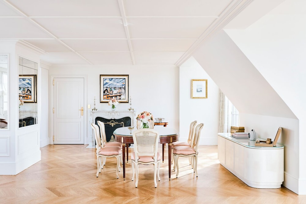 Suite Luna de miel del hotel Le Bristol Paris - An Oetker Collection. Foto 5