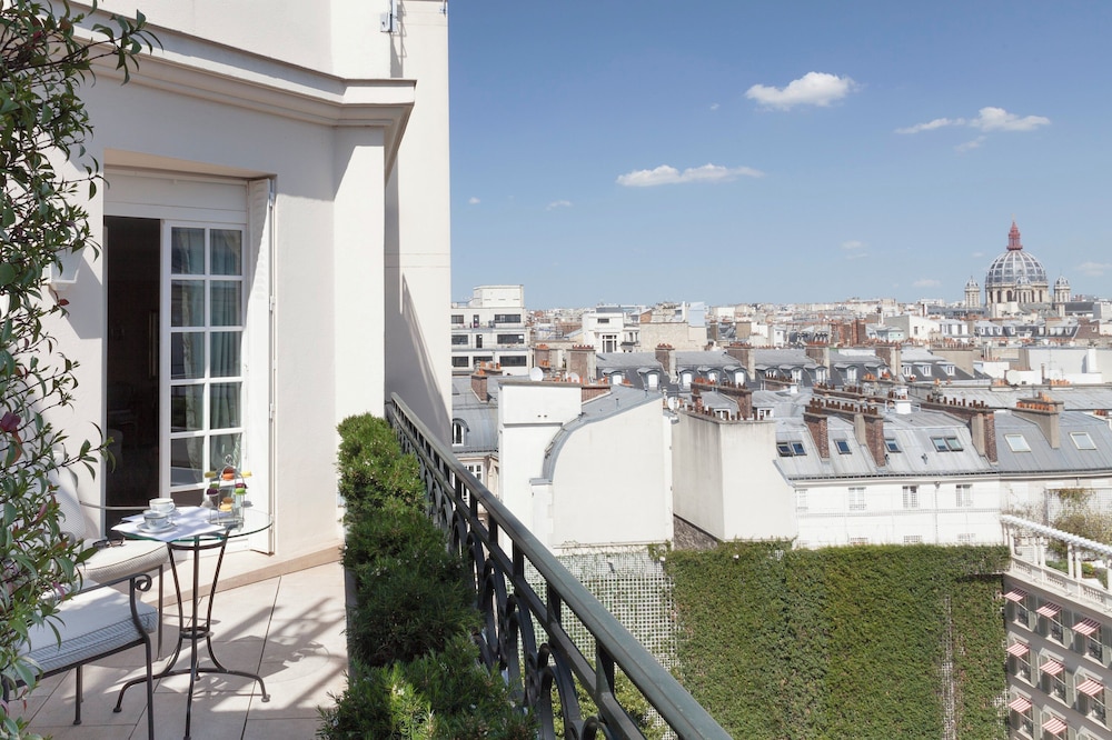 Suite Panoramique del hotel Le Bristol Paris - An Oetker Collection. Foto 8