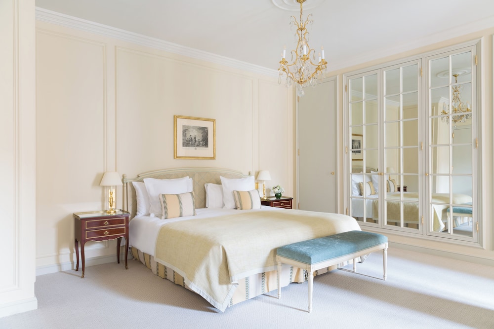 Suite Junior del hotel Le Bristol Paris - An Oetker Collection