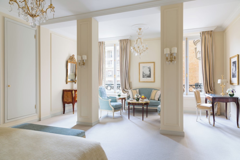 Suite Junior del hotel Le Bristol Paris - An Oetker Collection. Foto 1
