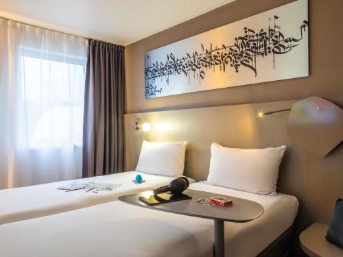 Habitación Twin Estándar del hotel Ibis Styles Paris Bercy. Foto 1