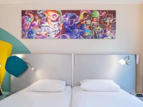 Habitación Twin Estándar del hotel Ibis Styles Paris Bercy. Foto 3