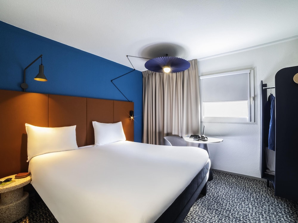 Habitación Estándar con 1 cama doble del hotel Ibis Paris Porte De Bercy. Foto 1