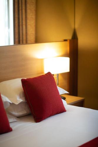 Habitación Doble Clásica con 1 botella de champán gratuita - 1 o 2 camas del hotel Pavillon Bastille. Foto 8