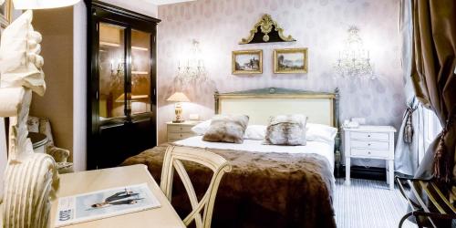 Habitación Doble Clásica del hotel Chateaubriand. Foto 1